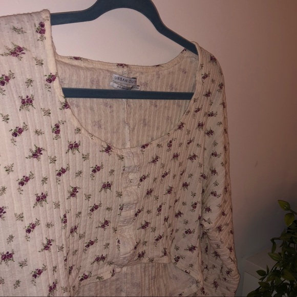 Urban Outfitters Tops - urban floral long sleeve !!